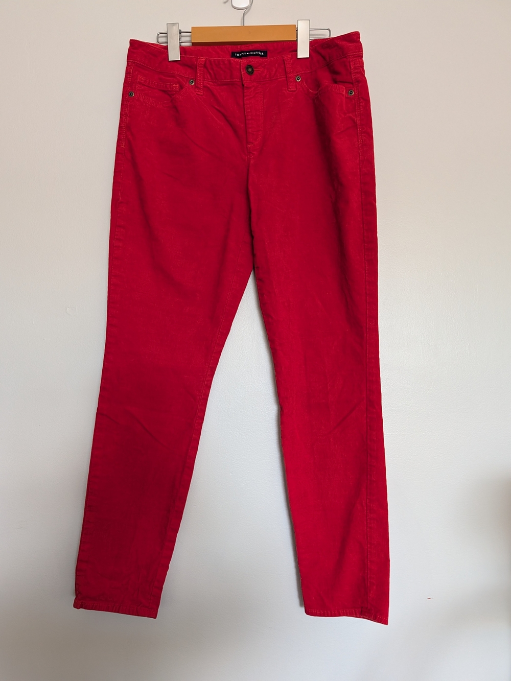 Tommy Hilfiger Red Skinny Corduroy Pants Mid Rise Holiday Preppy Size 10